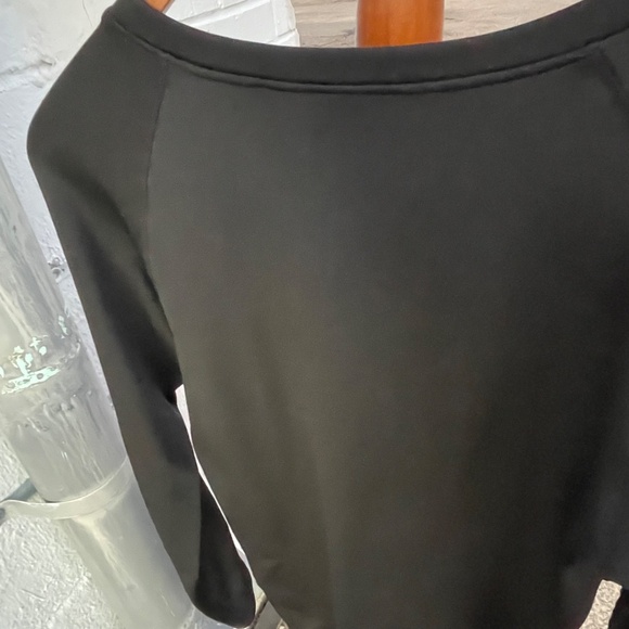 Men's/Unisex XL (Pack of 3) Discount Industry Black Long Sleeve Performance T's - Picture 5 of 16